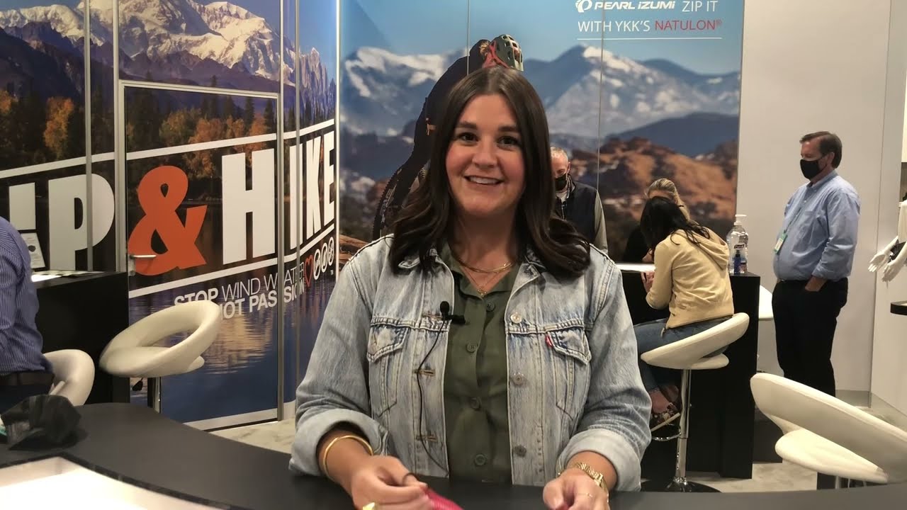 Overview of YKK&reg; VISLON&reg; Magnet Type zipper with Julia Broder