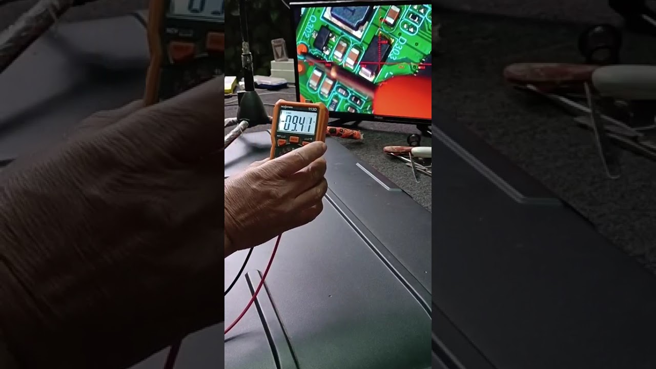 تابع مراحل اصلاح عطل الشاشة البيضاء مثل الثلج 