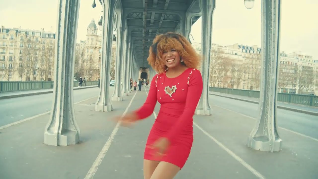 Rosia- Tompiny société (Clip Officiel)