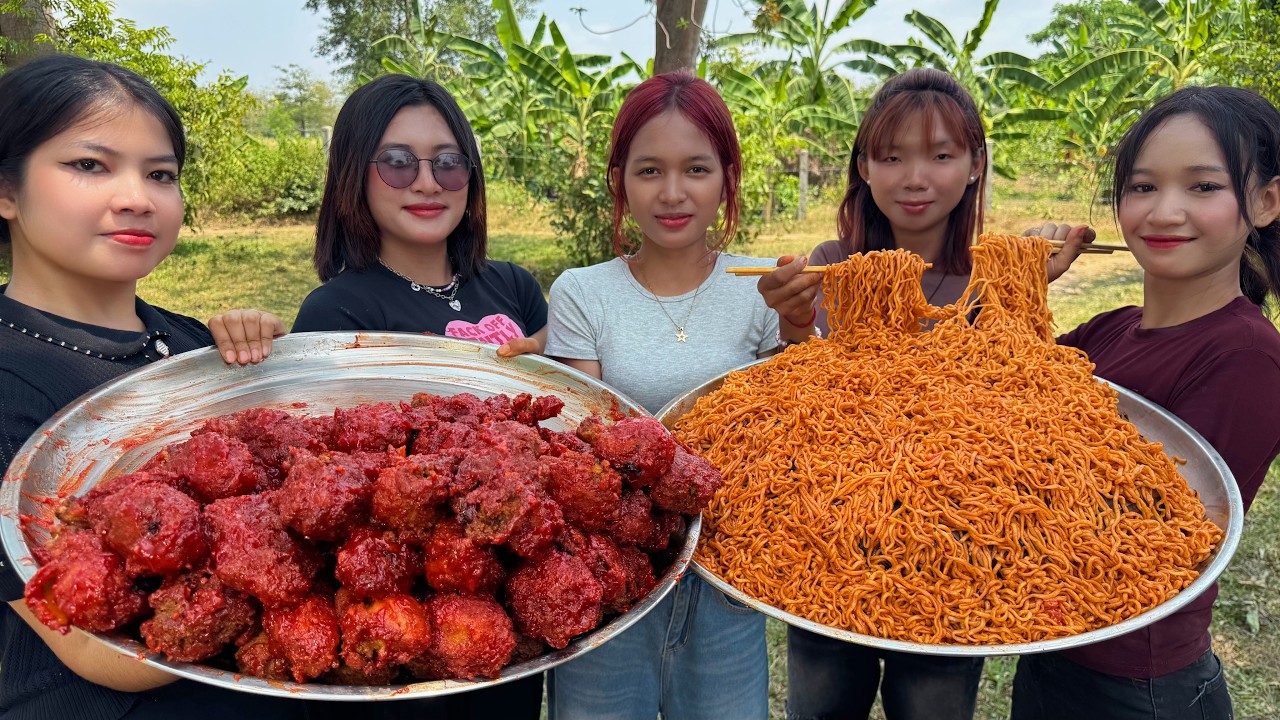 Amazing cooking fry noodle and crispy fry chicken recipe