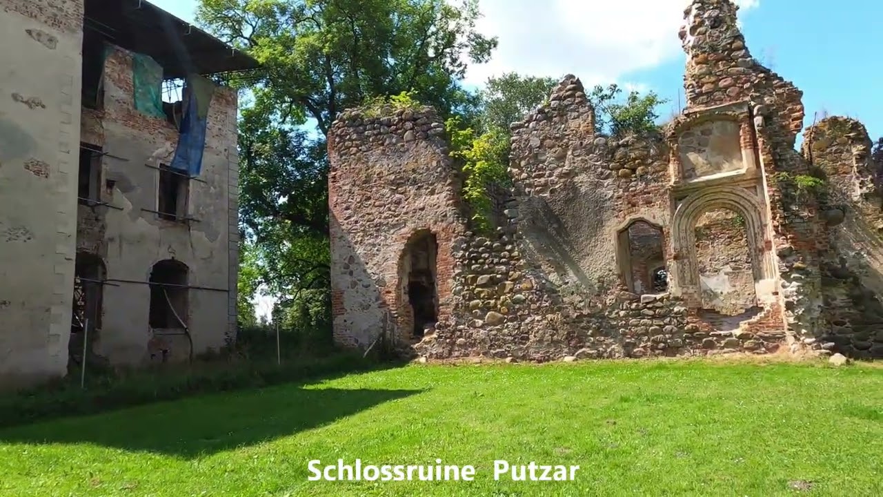 Schlossruine  Putzar