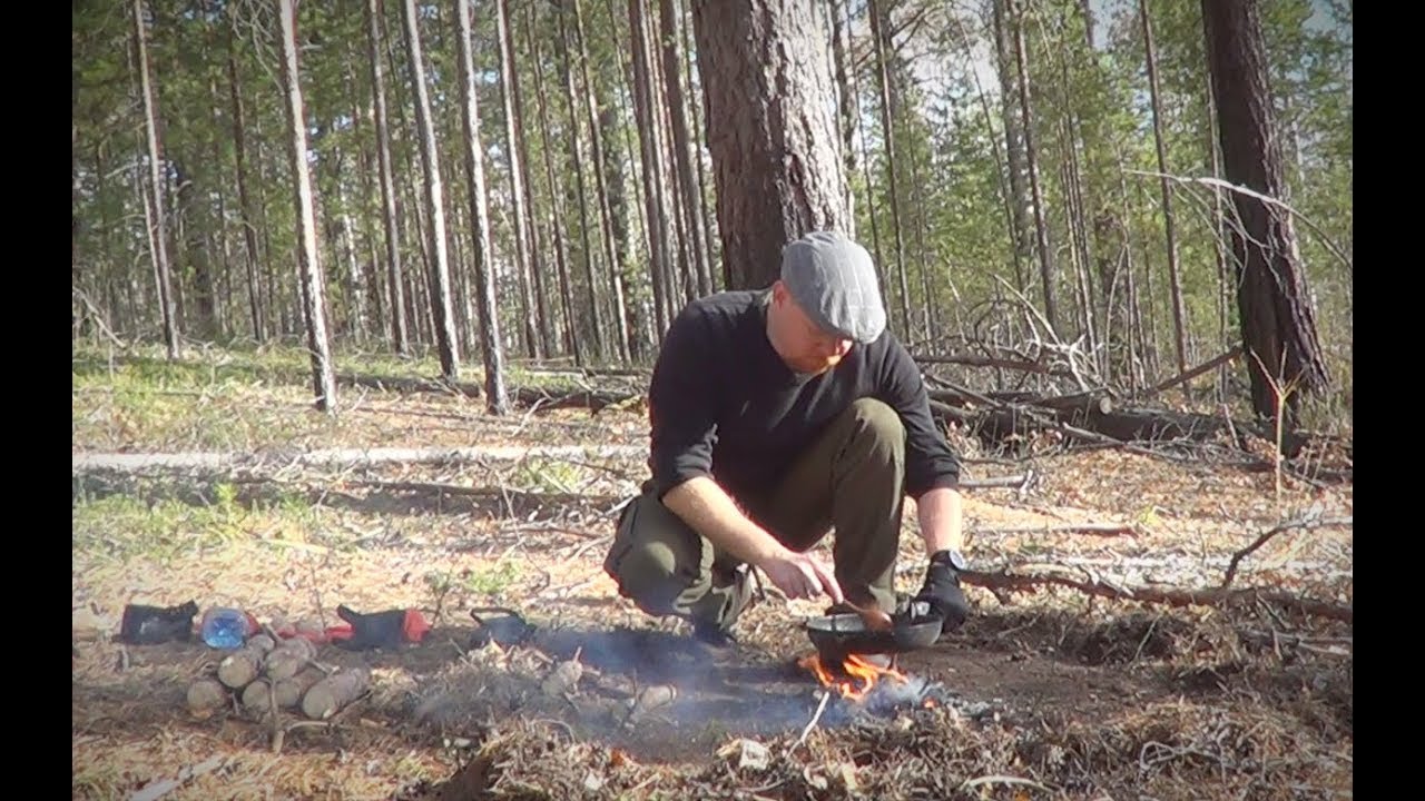 Поход в осенний лес.  Готовка на костре.