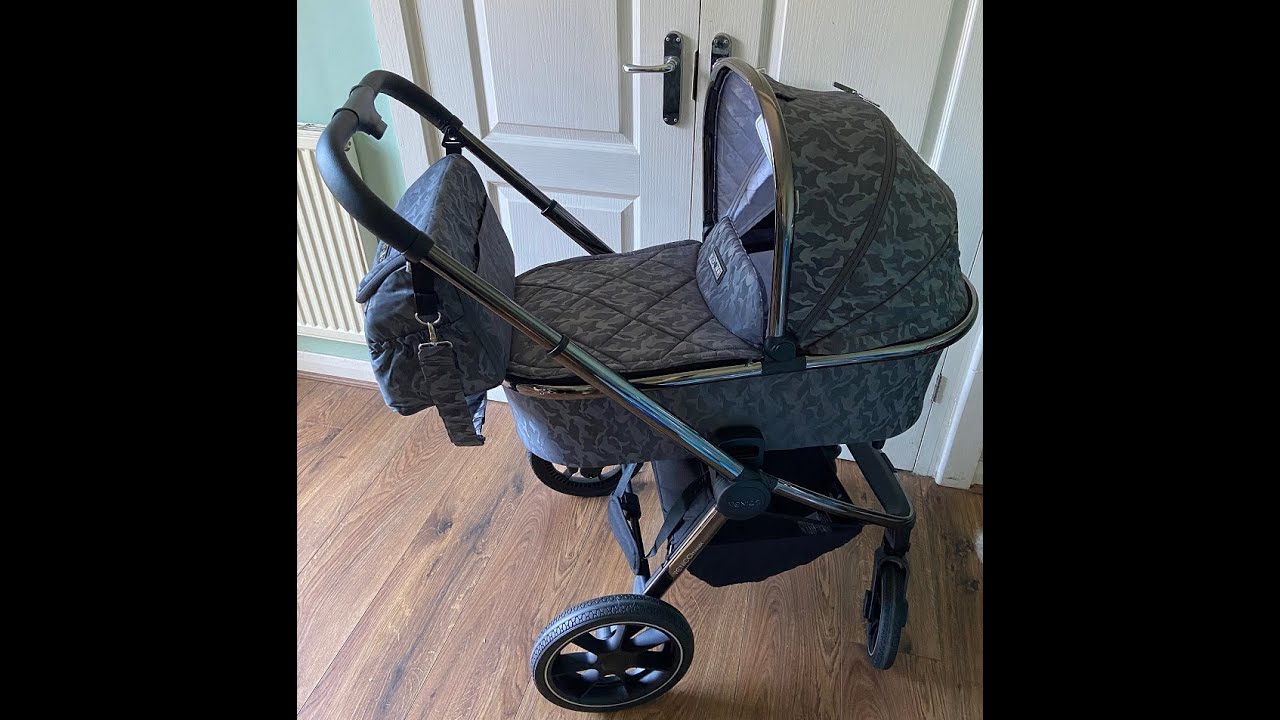 Venicci Tinum in Camo Grey Unboxing - only video on youtube - we're having a baby! Pram unboxing