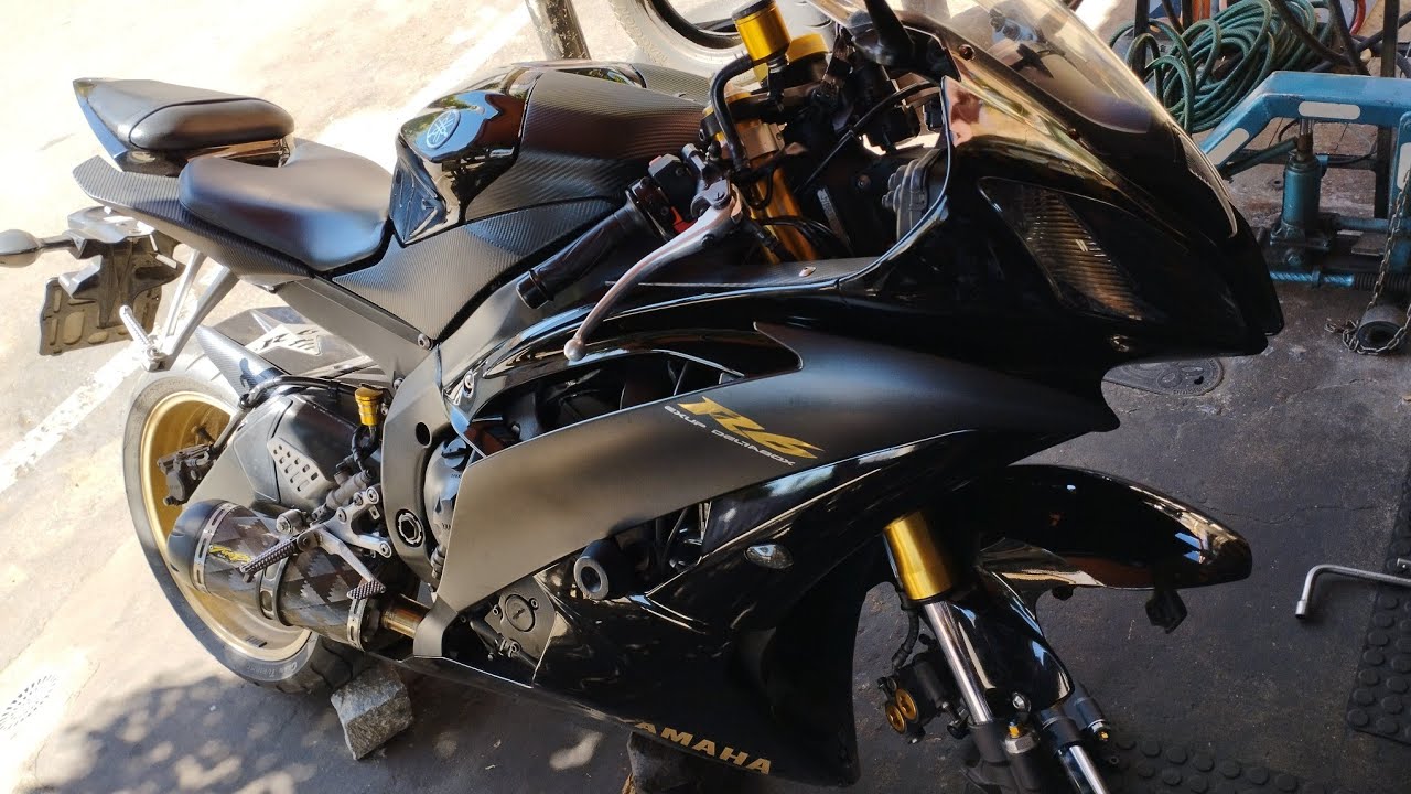 Yamaha R6 2009 troca de retentor de bengala... passo a passo....