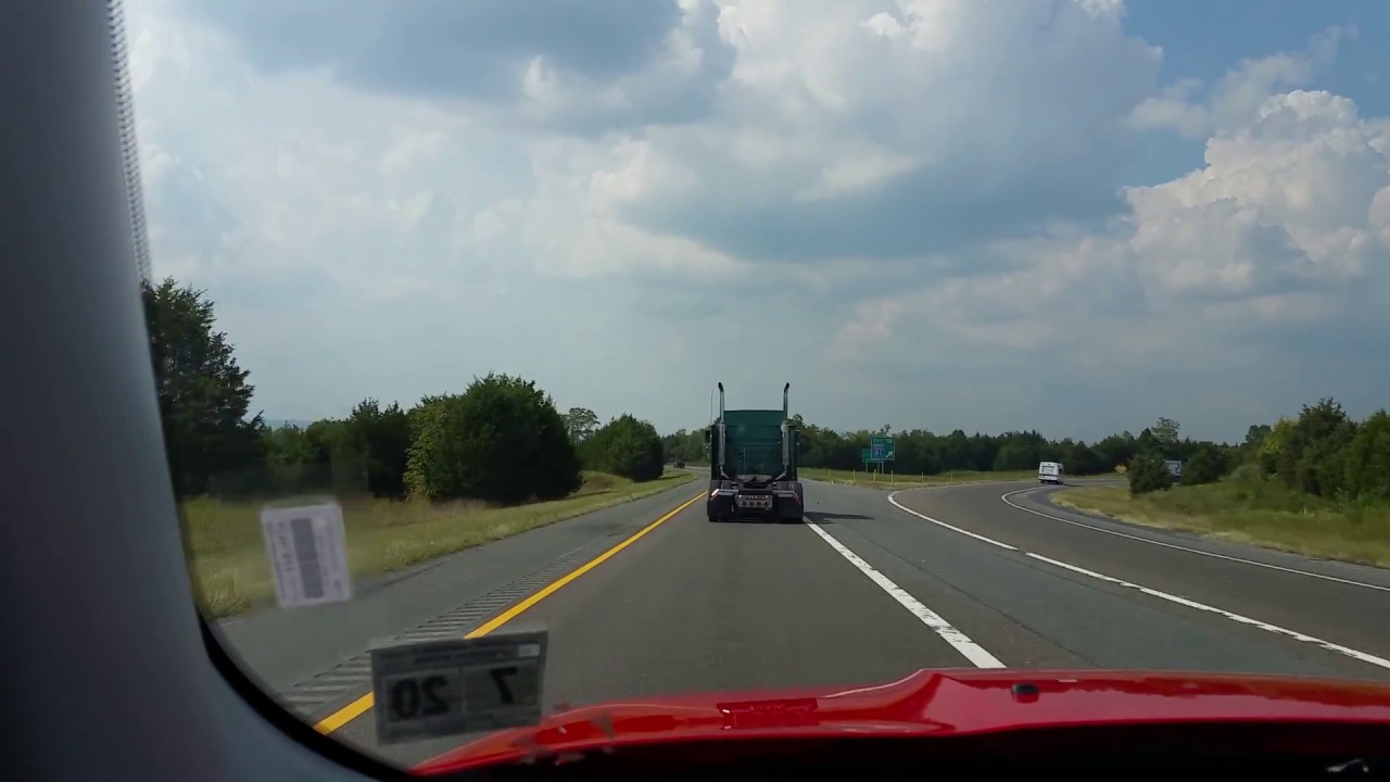 Driving on the I-66 to the I-81 in Virginia