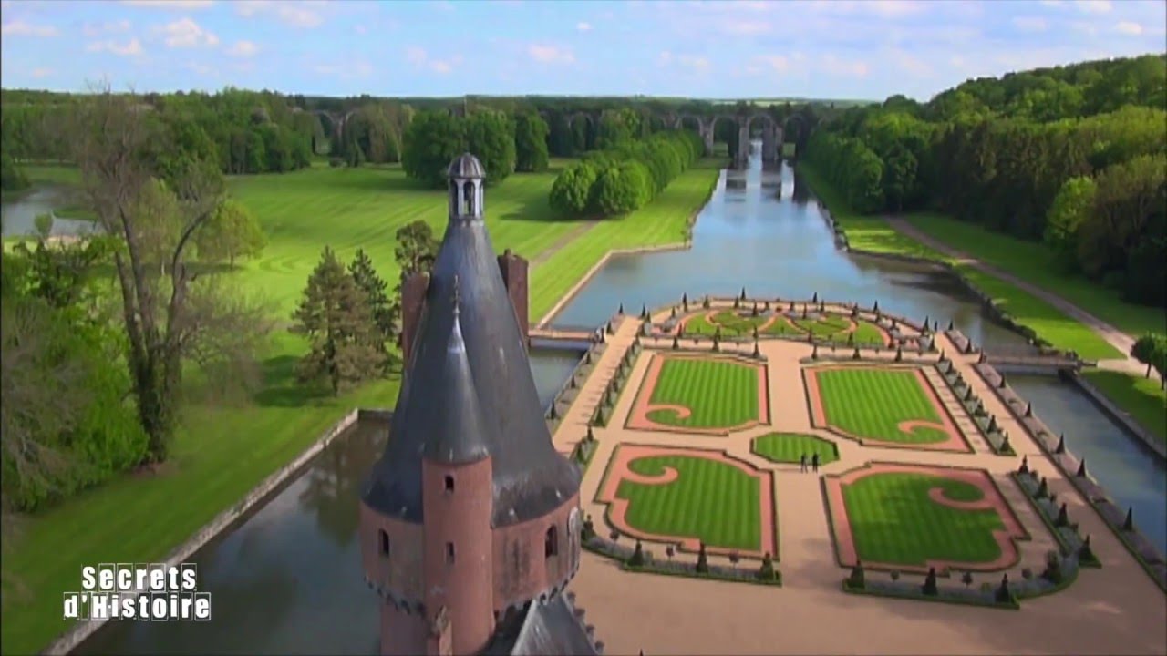 Secrets d'Histoire - Château de Maintenon