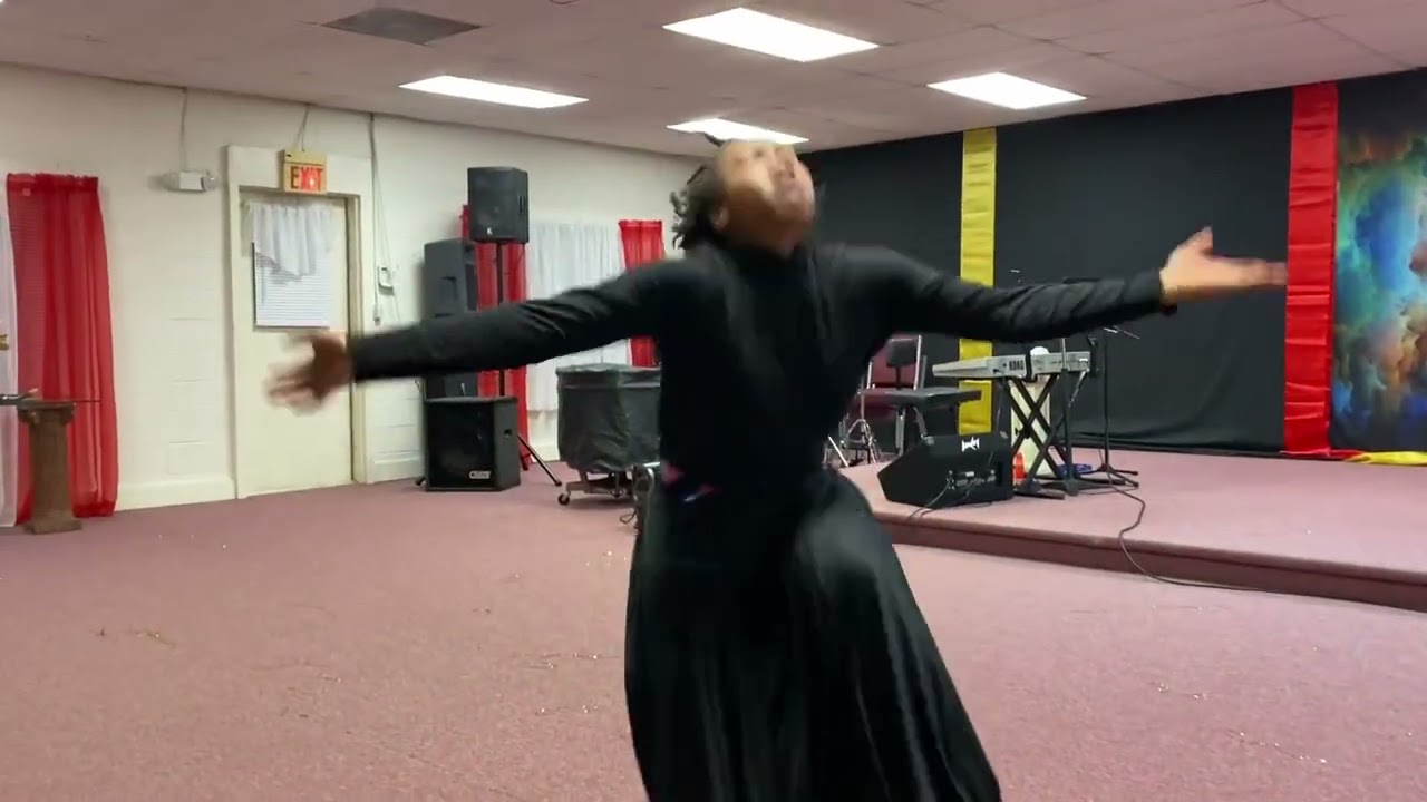 Princess 1:16 Dancing to Die to Live by: Maranda Curtis 