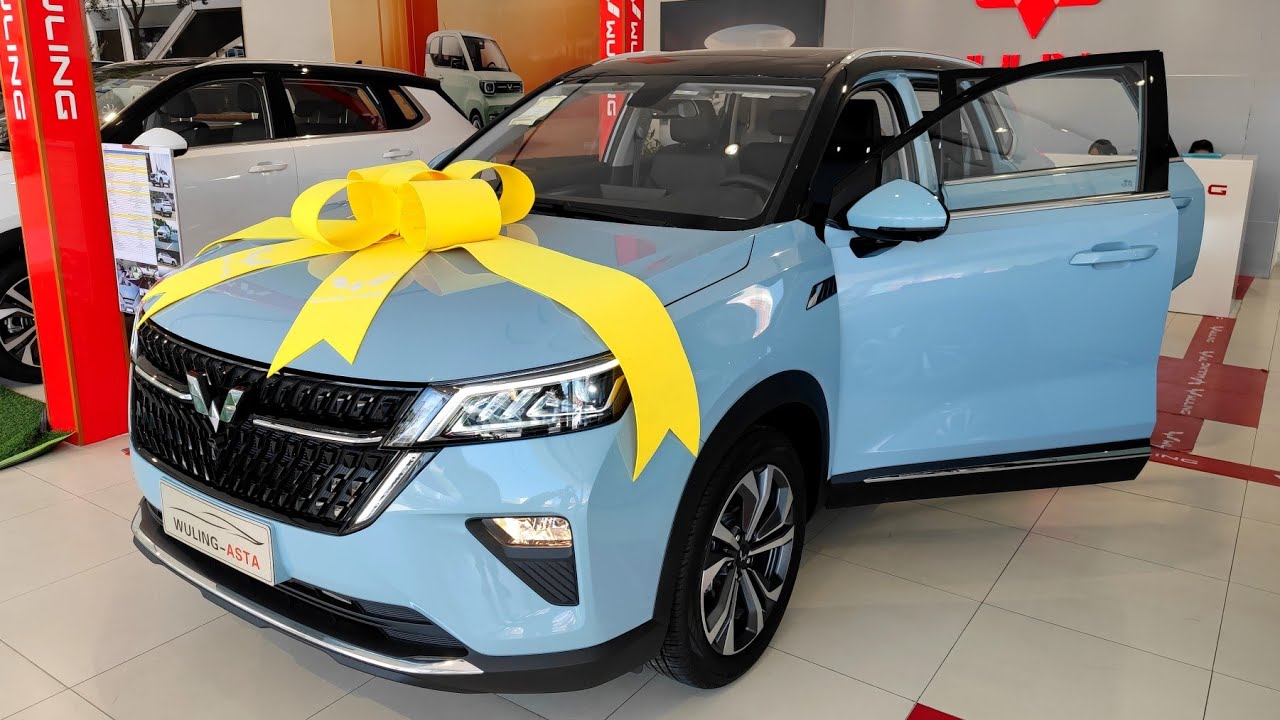 2022 Wuling Asta 1.5L SUV 5-Seater - Sea Of Cloud Blue Color | Exterior and Interior