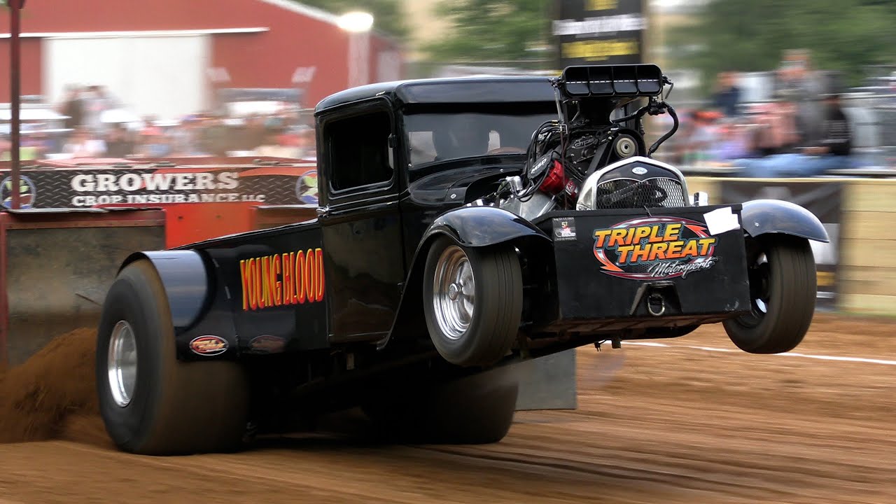 2025 Super Modified 2WD Truck Pulling! TNT Woodford County Fair Pull! Versailles, KY