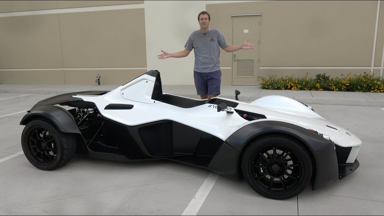 The BAC Mono Is a Crazy $250,000 Street-Legal Race Car