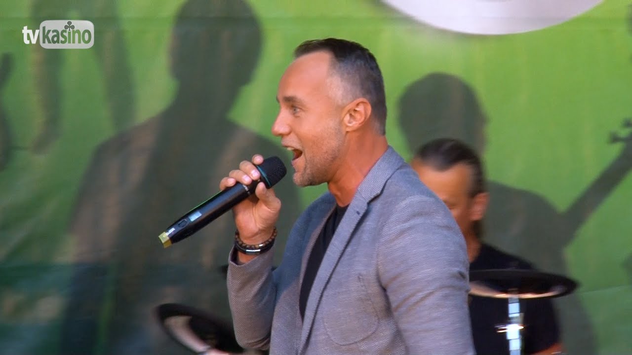 Marek Bednár: Na vek sa vôbec nedívaj
