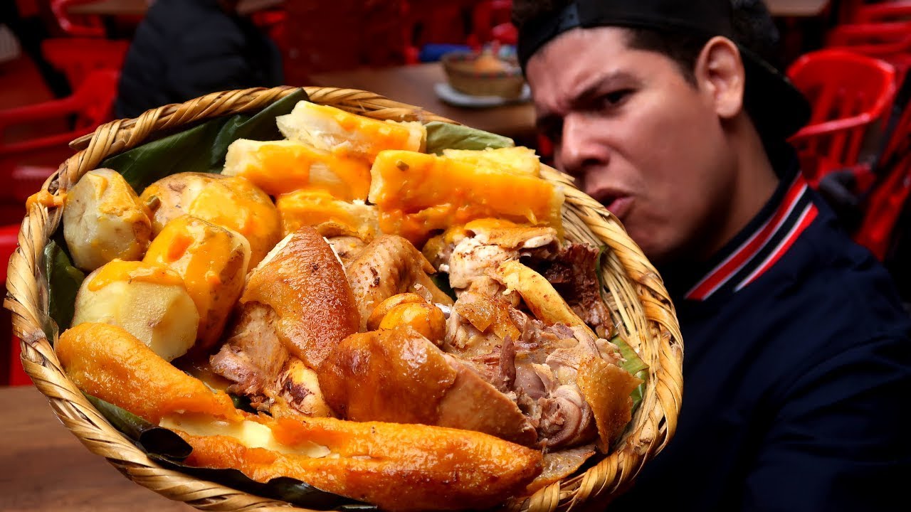 El piqueteadero de DOÑA NIEVES en BOGOTÁ 🍖 La mejor Gallina Criolla 🐔 Comida Colombiana