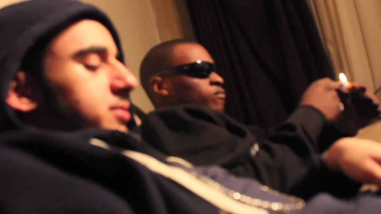 SNEAKBO MONEY ON MY MIND
