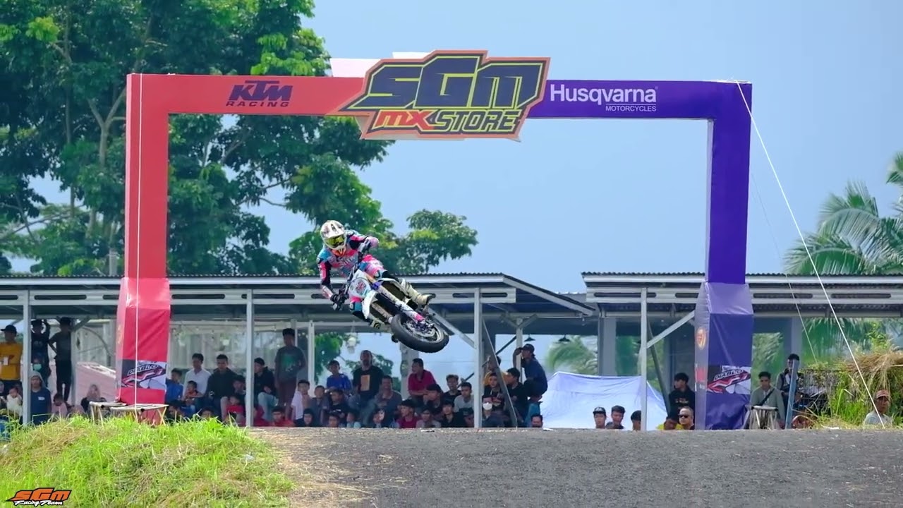 RACE SUPERMOTO BUILD UP 450CC ||| KEJURDA SERI 1 BULE EDAN juara Asia GABUNG SGM RACING TEAM