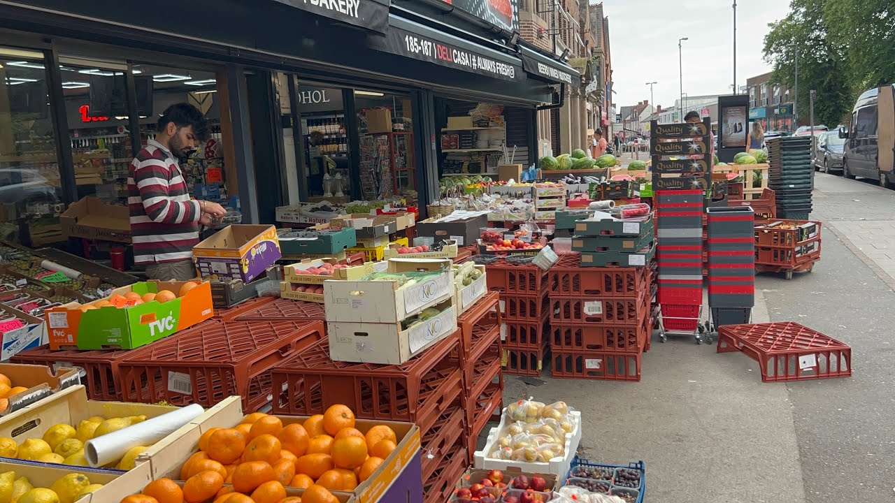 This is Eddington high street Birmingham.🇯🇲
