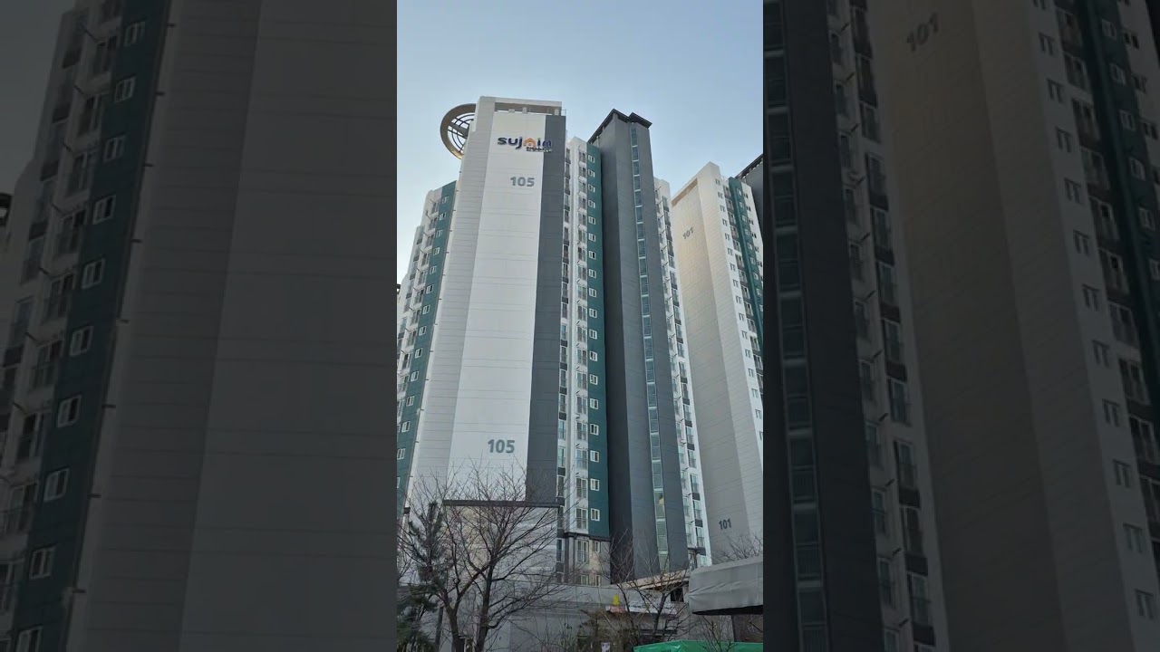 8호선 강동구청역에서 스테이:솜까지 걸어가기~   (Walking from Gangdong-gu Office Station on Line 8 to Stay: Som)