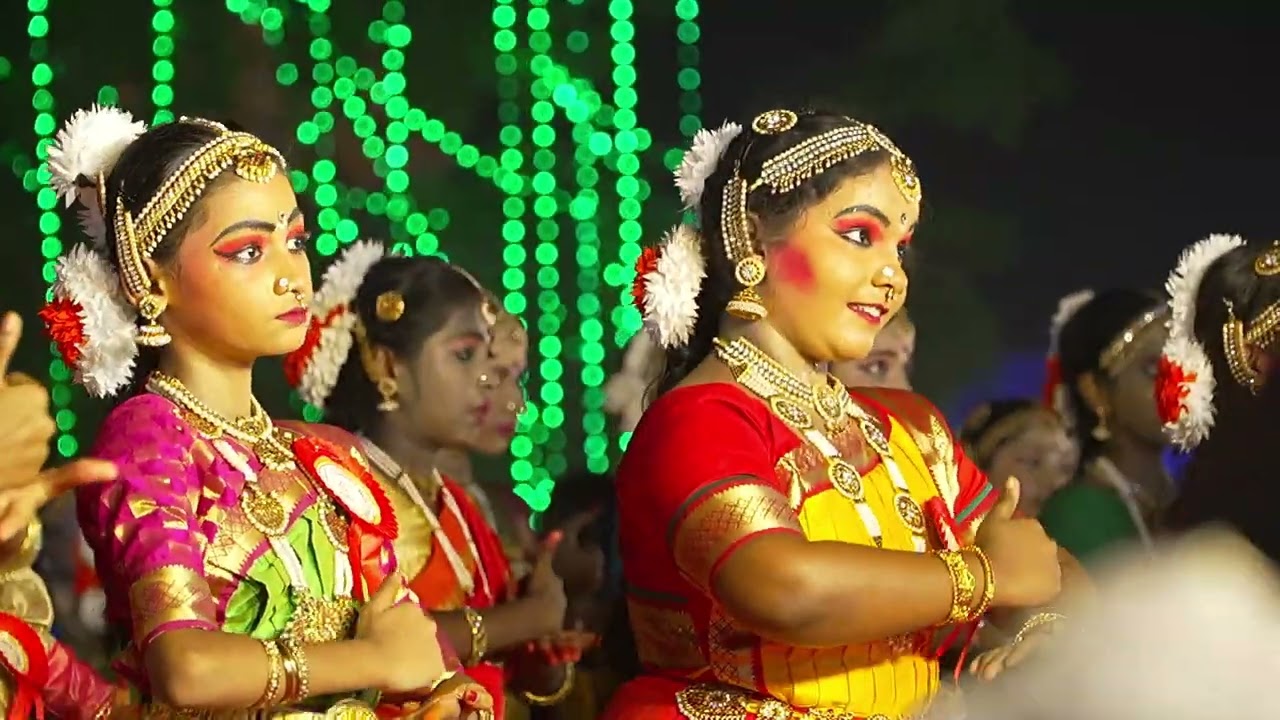 சதய விழா 1040 ஆண்டு தஞ்சை  பெரிய கோயில் பரதநாட்டிய நிகழ்ச்சி