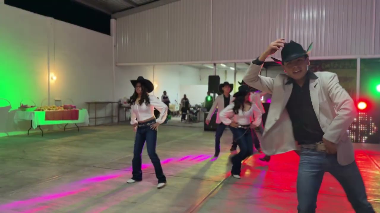 Baile sorpresa XV años Hanna 