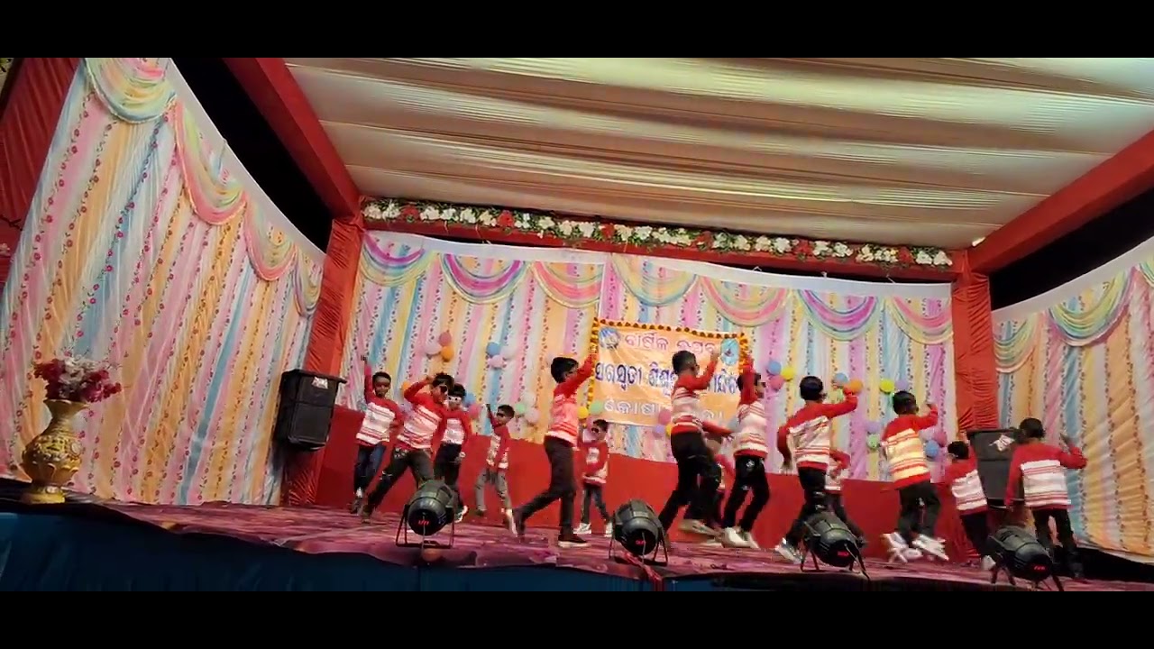 Mera wala dance choreography by ghoogru guruma ssvm kosagumuda annual function 2025--26