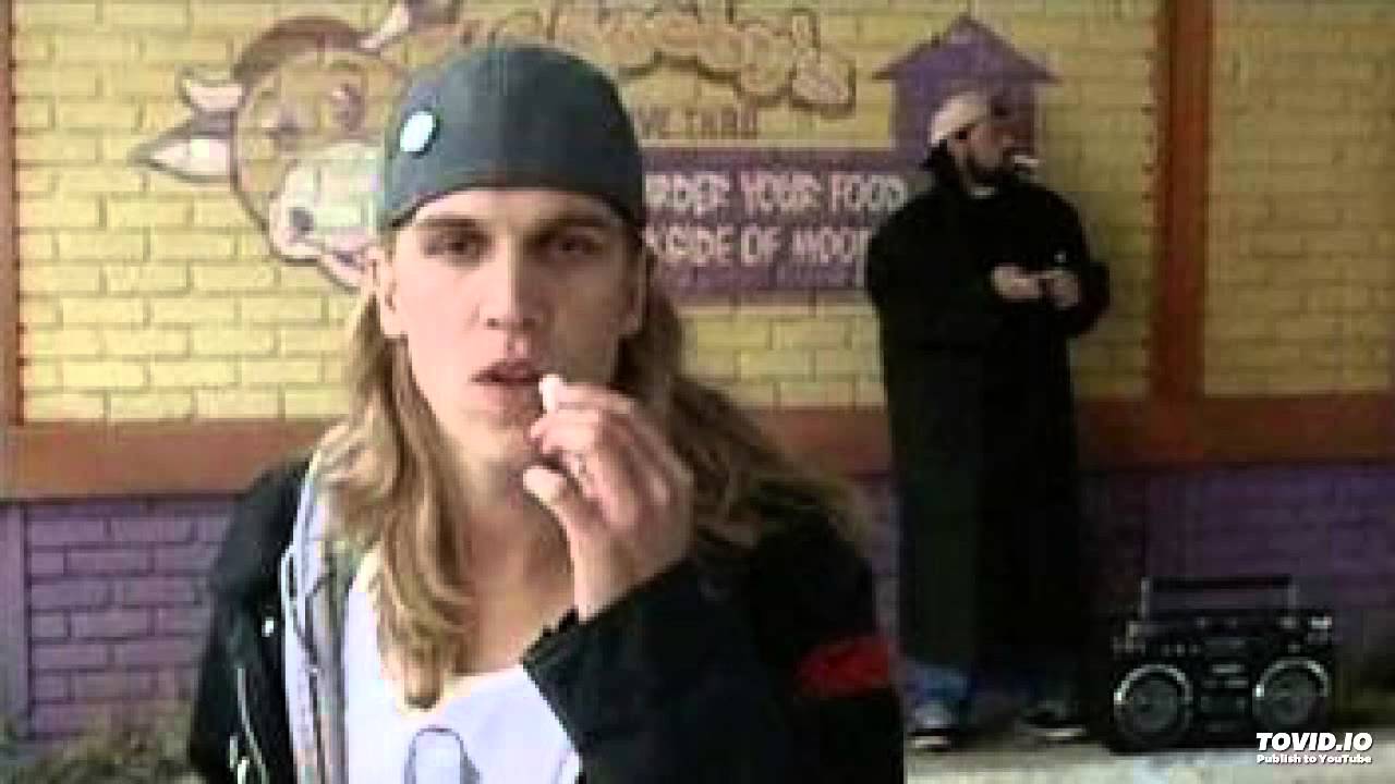Q Lazzarus - Goodbye Horses (Screwed)