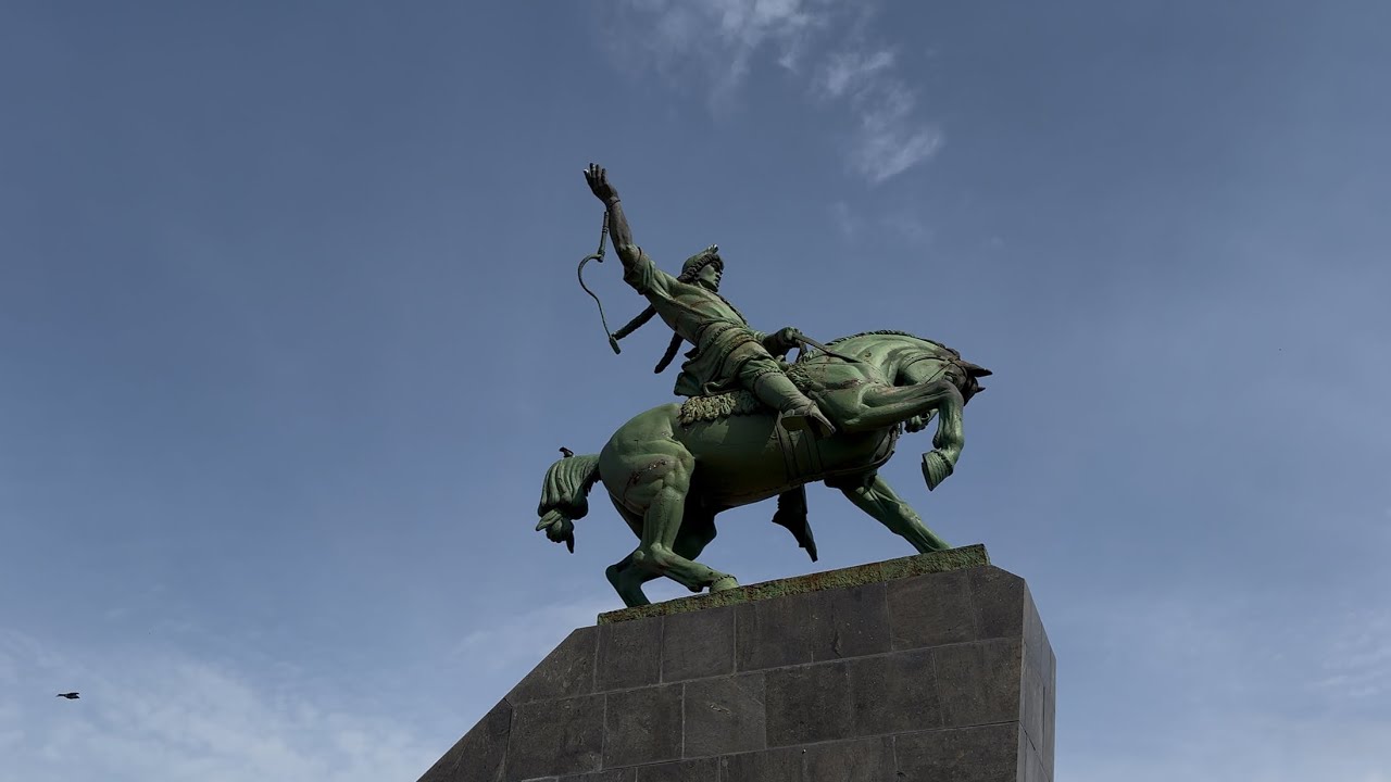Salavat Yulaev Anıtı Ufa City Walk