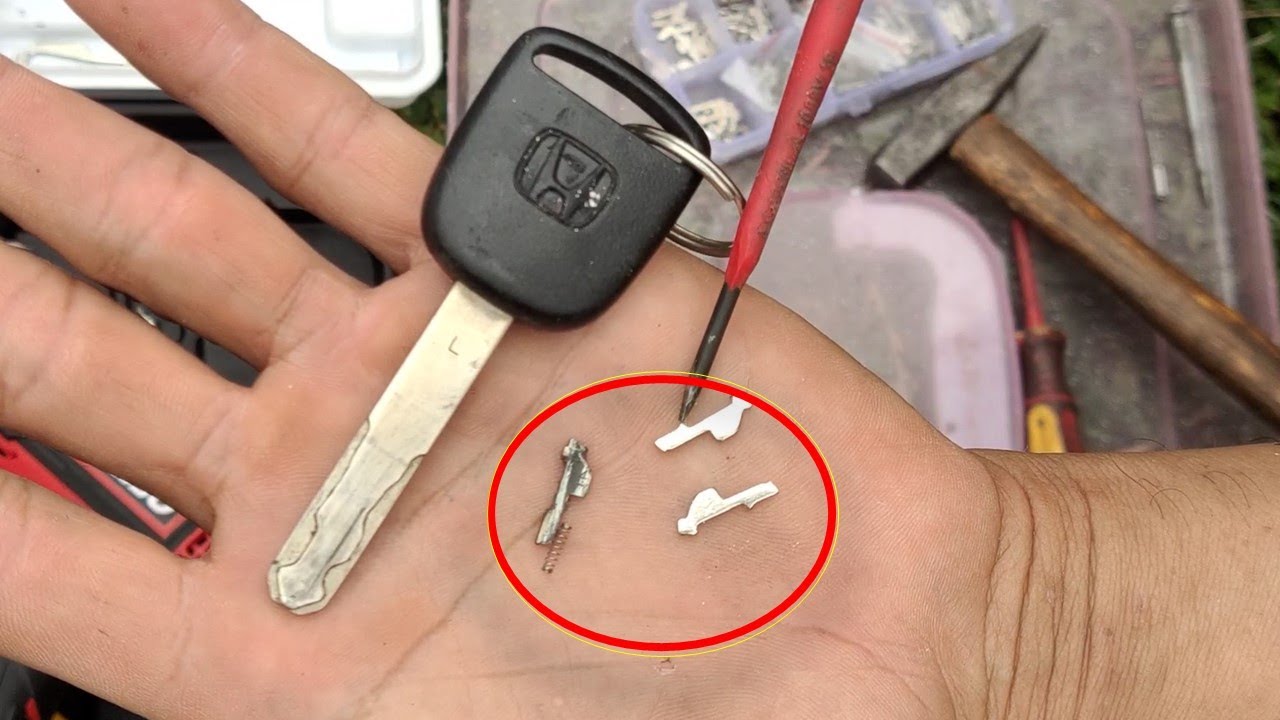 สาเหตุ!!!  รถฮอนด้ากุญแจติดขัด บิดสตาร์ทไม่ไป