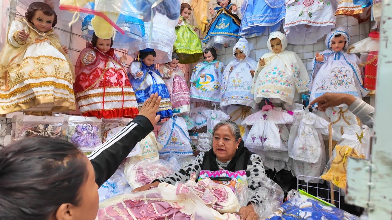 Así está LA CALLE DEL NIÑITO DIOS EN MÉXICO: Roponcitos DESDE $10, Todo para DÍA DE LA CANDELARIA