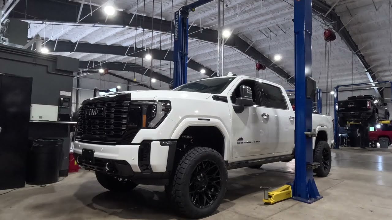 2025 Sierra 3500 Denali Ultimate with BDS 3