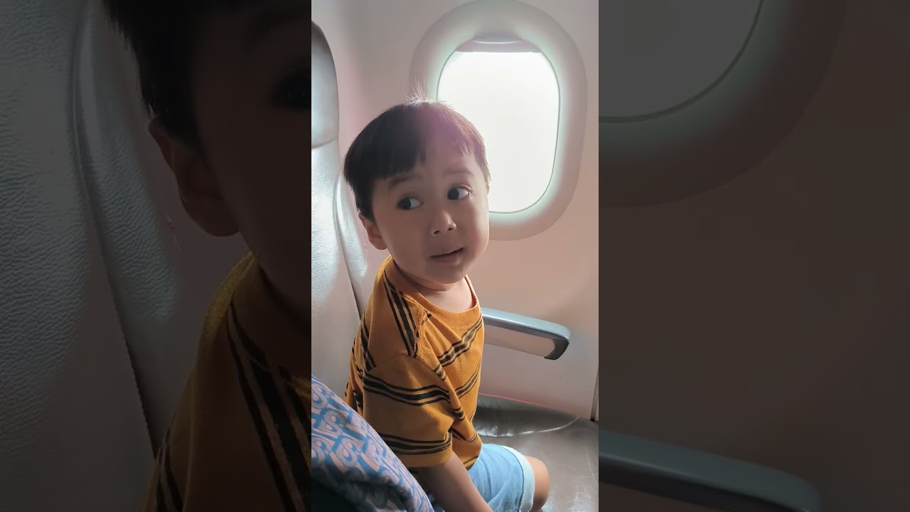 aku naik pesawat Batik Air ke Surabaya #ranaimamalika  #bayilucu #cipung #rayyanza
