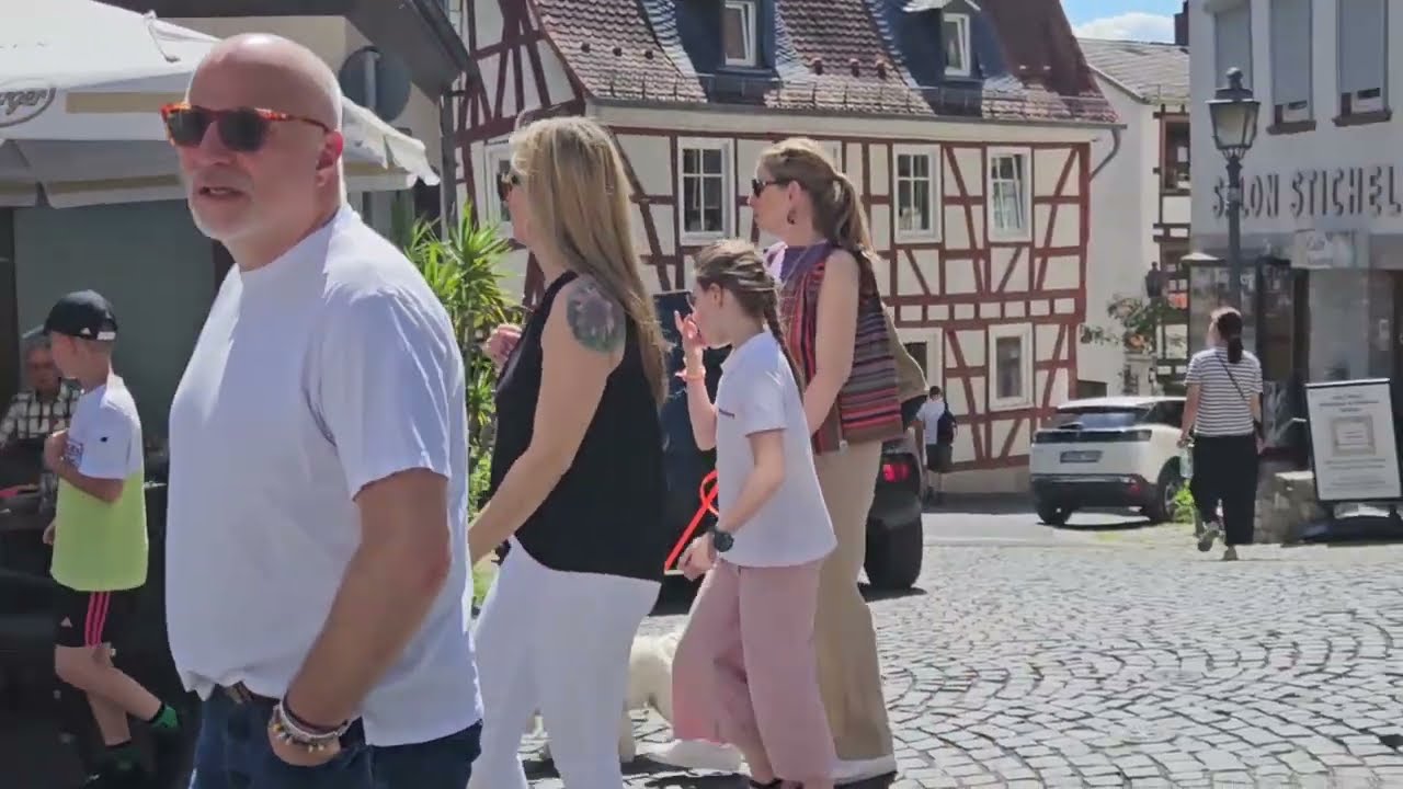 KRONBERG/GERMANY/Walk Through the Old Town