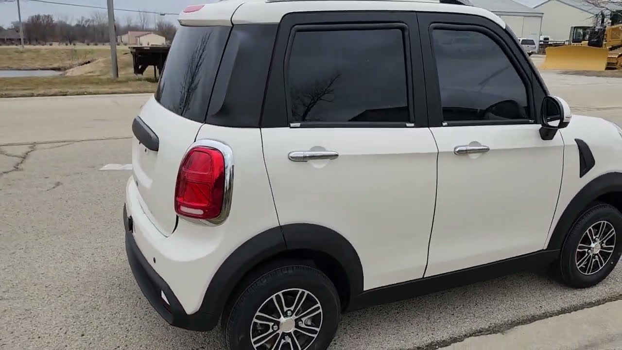 Электрический гольф-кар Coco E-Mini Bug, маленький автомобиль 60 В