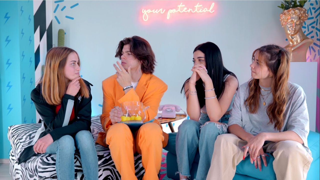 FLOW - LO SHOW DI FLO CON SOFIA CRISAFULLI, LASAGNA E ALESSIA LANZA