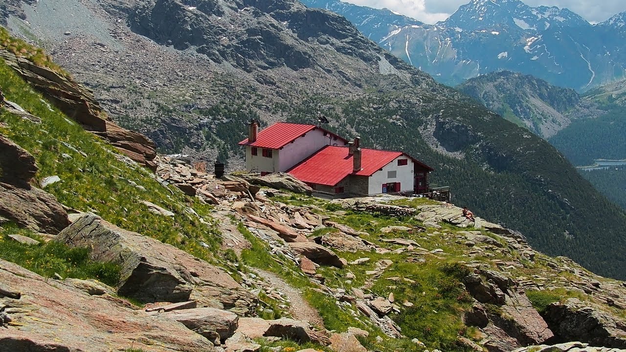 Rifugio Longoni da Chiareggio