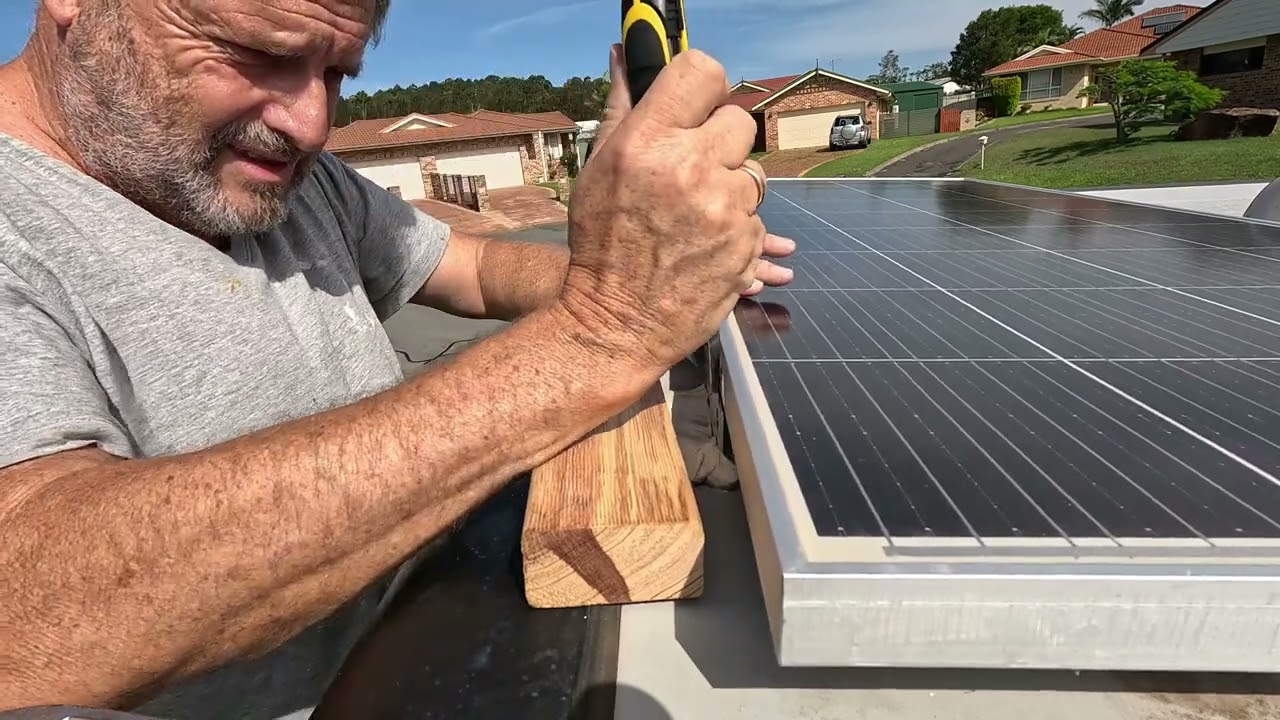Ep Mods-2313: Adding 200W Solar to existing system on Pop-top Caravan
