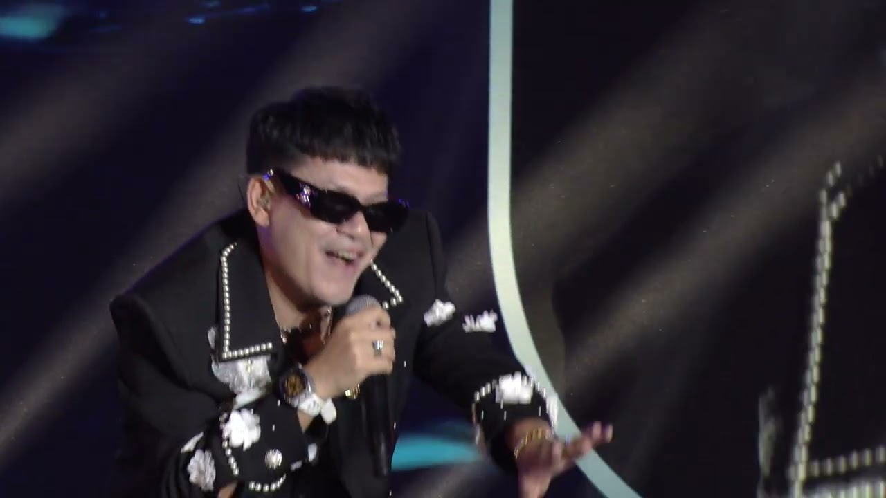 ស្តាយក្រោយ | ខាន់ ជេមស៌ ( DAZZ TOUR CONCERT )