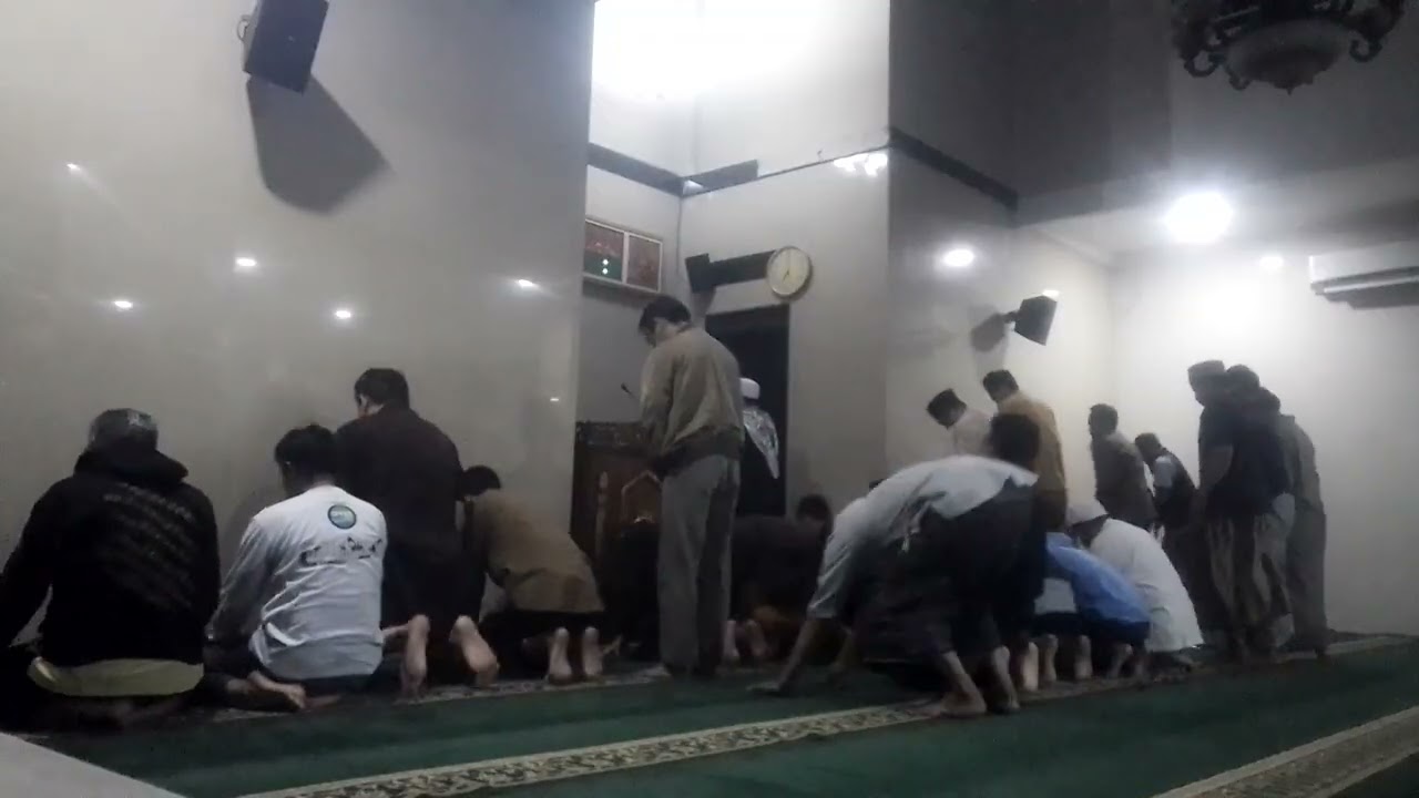 Masjid Alfurqon RS dewi sri karawang ... 8/3/2026