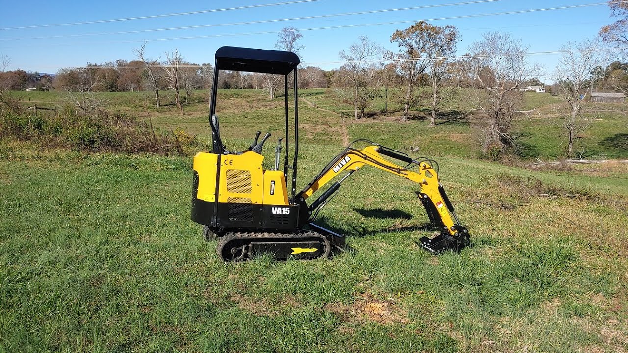 I bought a Chinese Mini Excavator MIVA VA15...