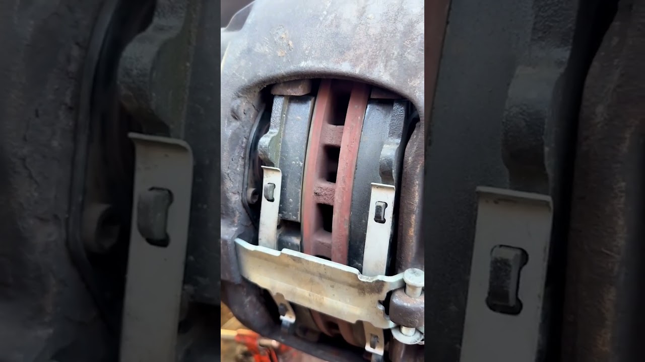How Brake pads work💯