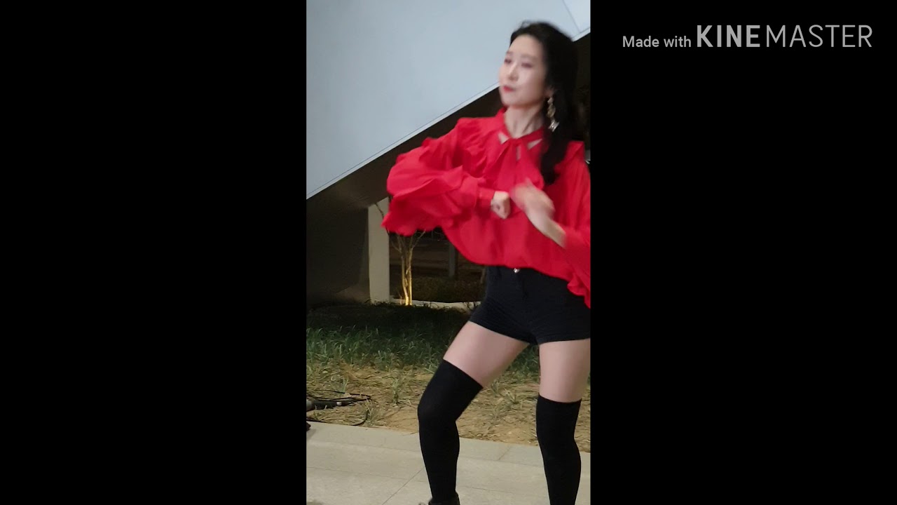 200215 [모모랜드/아임쏘핫] [MOMOLAND/I'mSoHot] 댄스팀시그니처-지원 시그니처 signature @홍대애경(AK)타워3번버스킹존시그니처signature버스킹