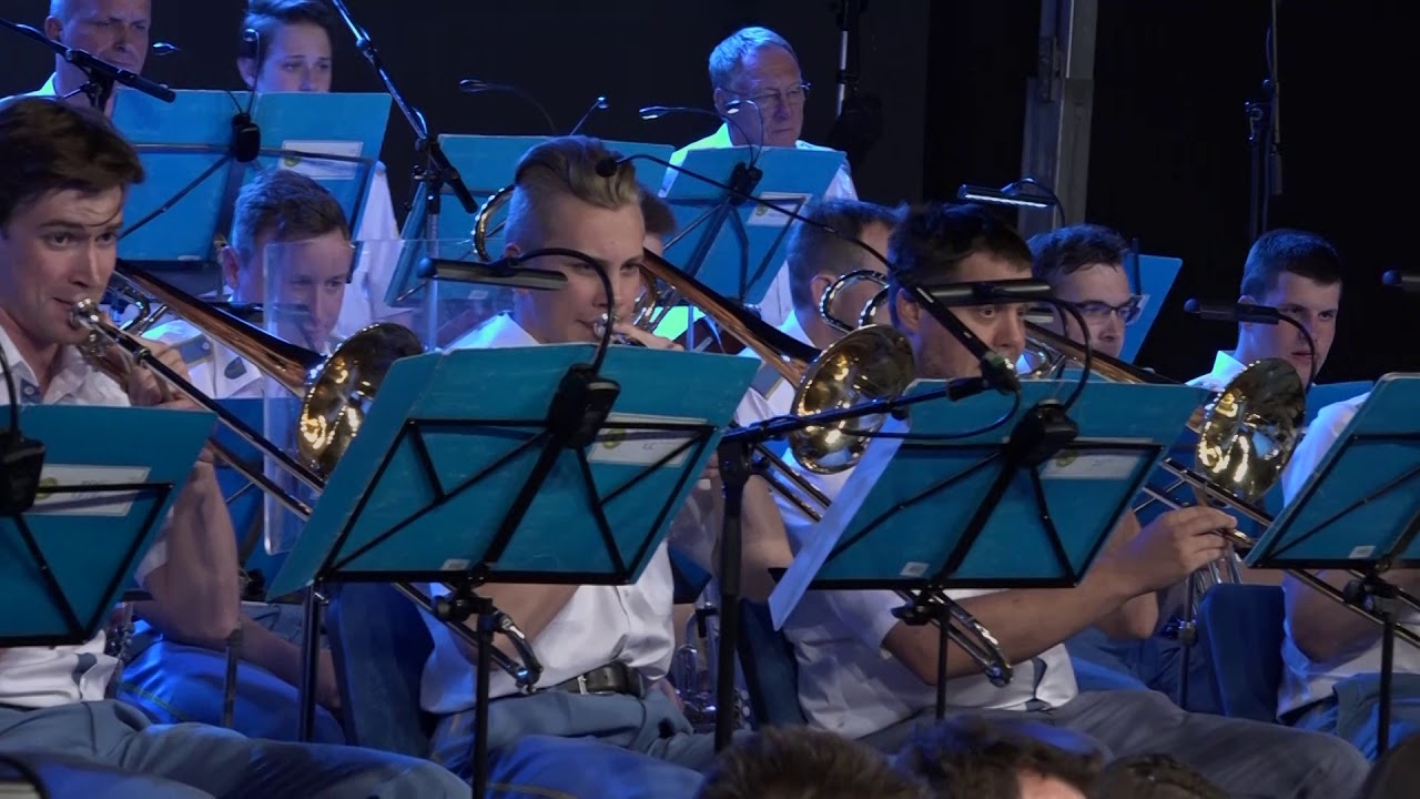 Mozart Pop Symphony - GODBA DOMŽALE