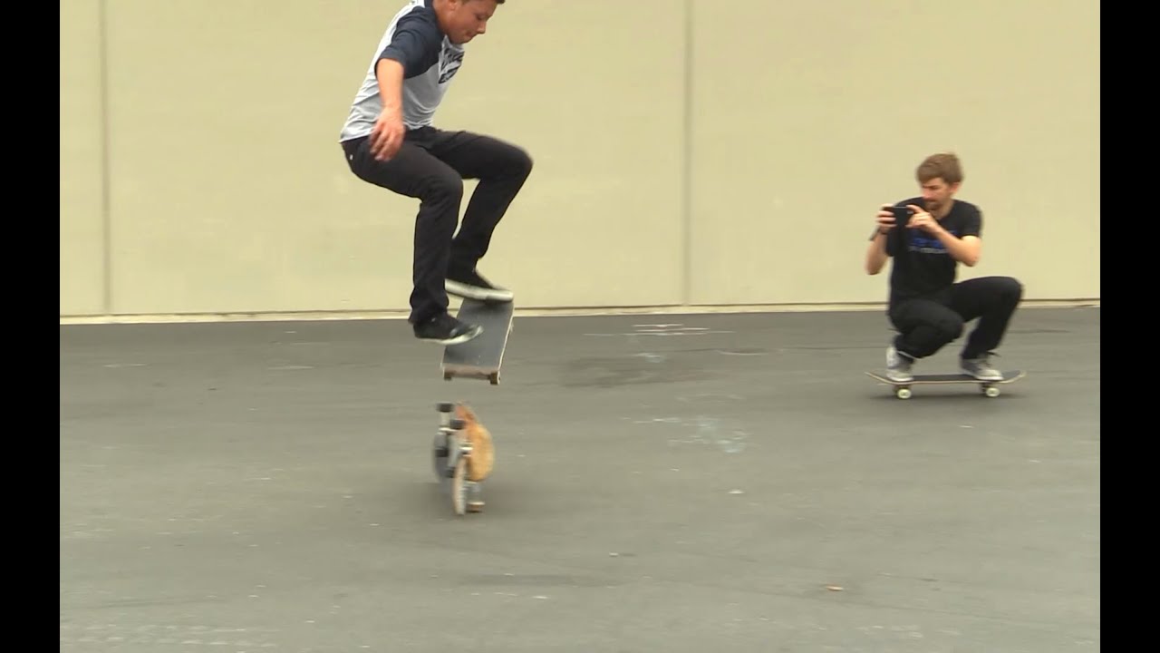 SKATEBOARD LESSONS | SWITCH FRONTSIDE 180