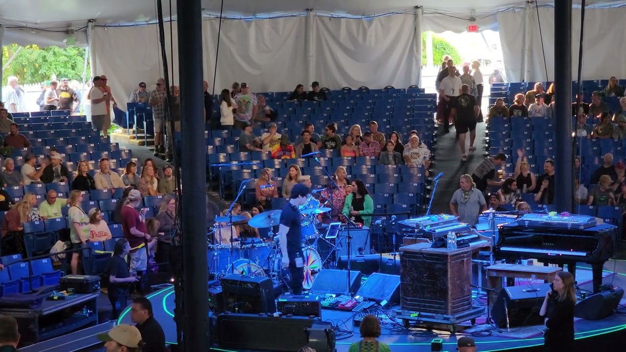 JRAD 2025-06-13 Whole show,  hour before and set break