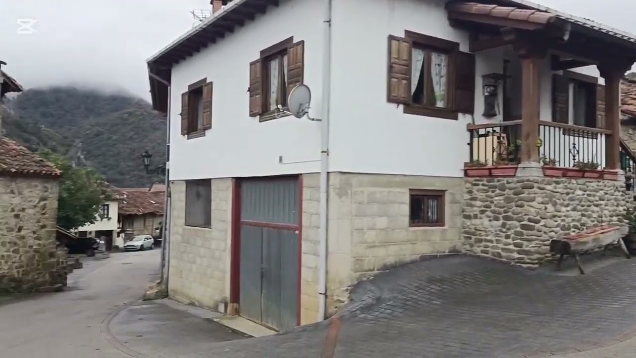 Precioso pueblo mogrovejo