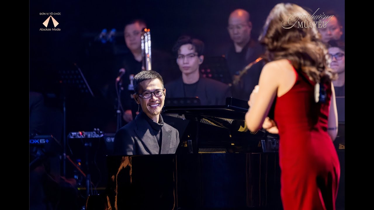 INTRO ĐỘC QUYỀN | GIAO HƯỞNG MÙA YÊU LIVE CONCERT (Live Performance)