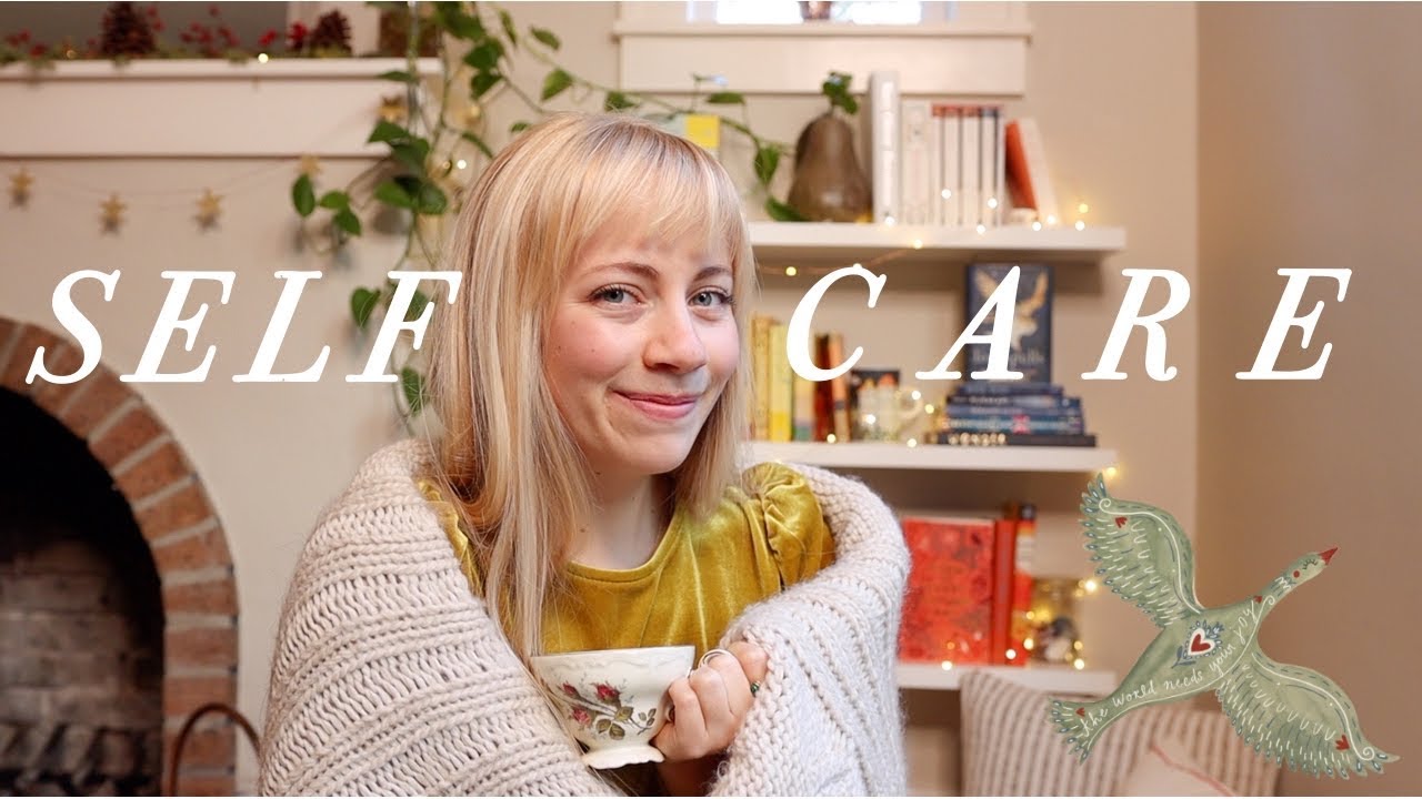 Building a miniature Book Nook & other self care during a busy work week 📚 a Cozy Winter Vlog