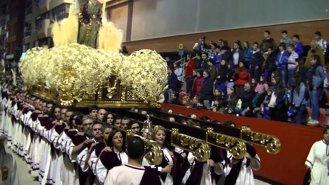 Procesión blanca San Juan 