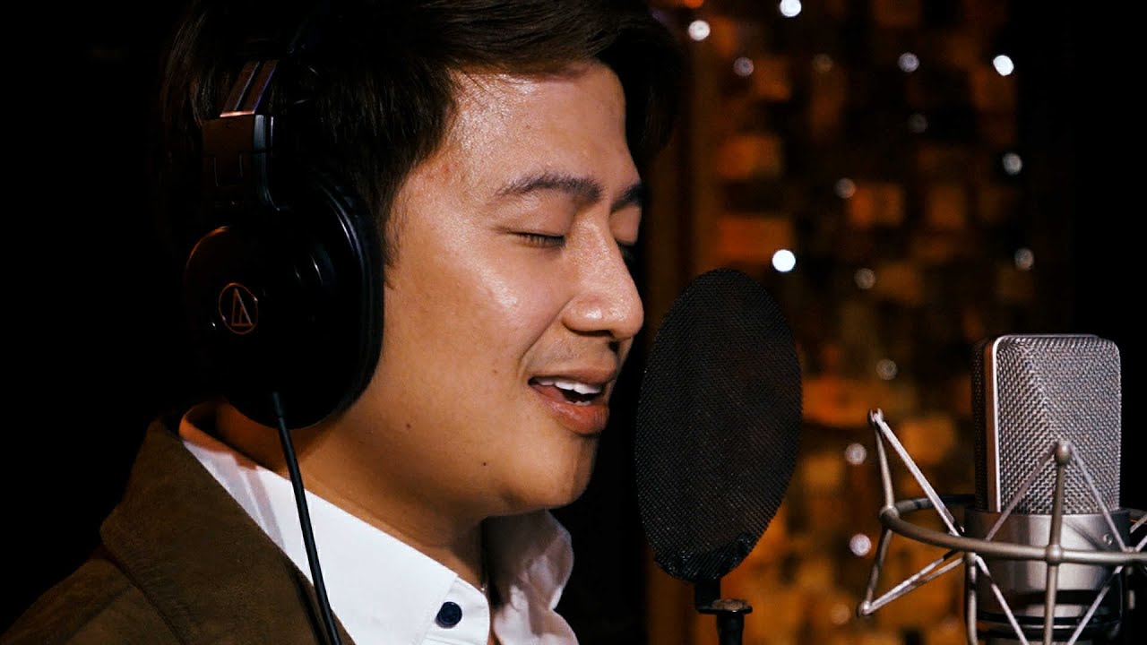 Munting Kaibigan - Marious Alston (Official Music Video)