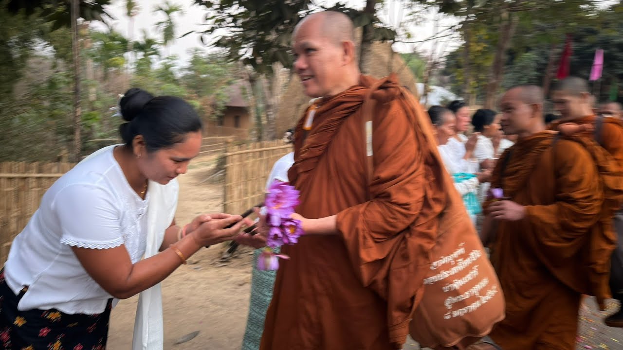 28/01/2569   ธุดงค์ธรรมยาตราเพื่อสันติภาพ #ธรรมะยิ้มรับตะวัน  #พระอาจารย์สุพิศรักขิตธัมโม