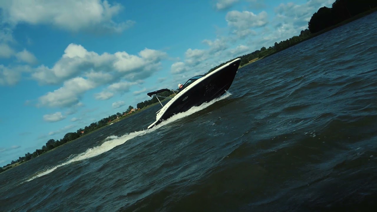 Sea Ray 190 - Wygodny i dynamiczny