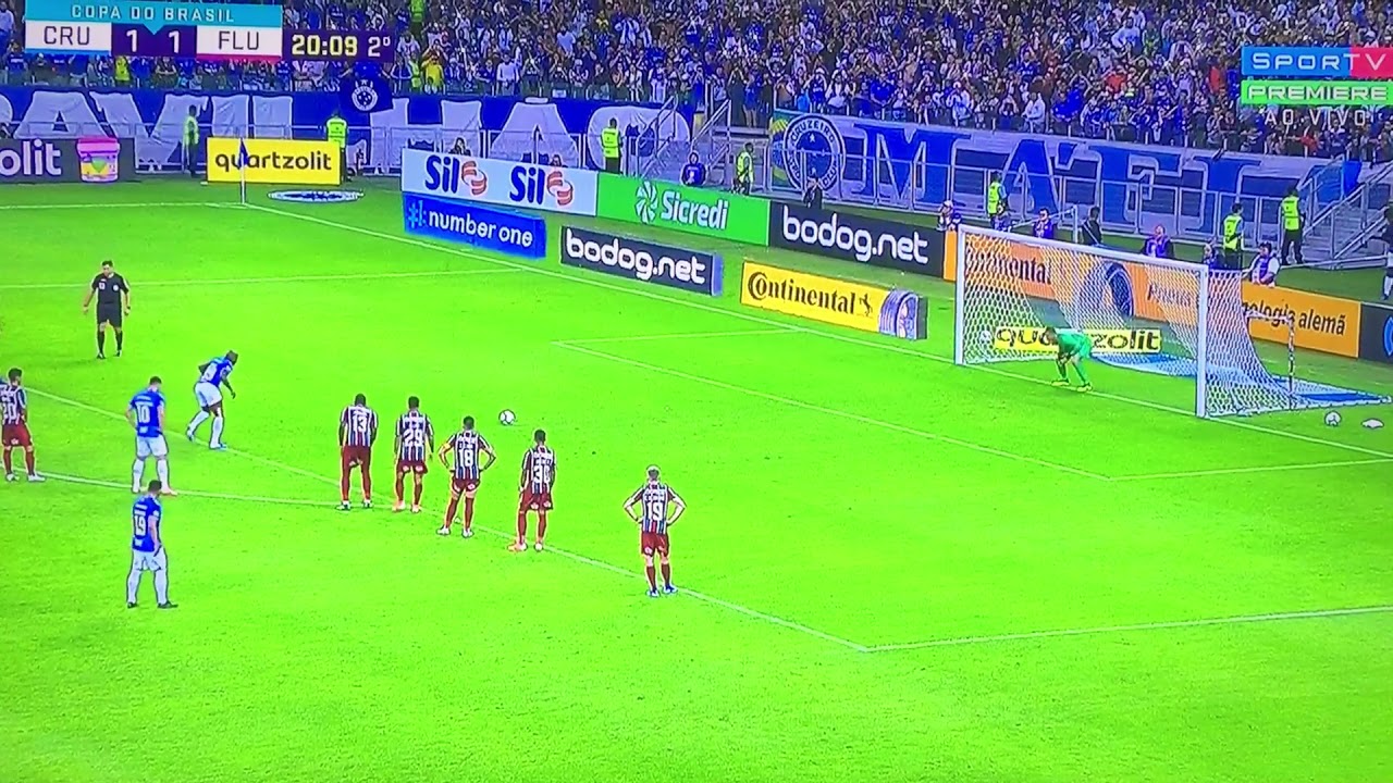 Sassa Erra Penalti Cruzeiro 1 X 1 Fluminense